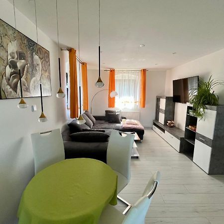 Ferien- Und Businesswohnung Relax Im Ersten Stock Sonnen Exterior foto