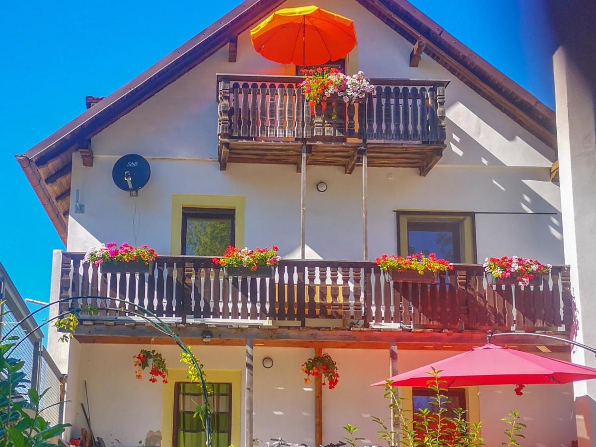 Ferien- Und Businesswohnung Relax Im Ersten Stock Sonnen Exterior foto